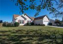 11530 Kempsford Drive sold home in Charlotte, SC