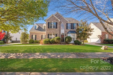6636 Olmsford Drive