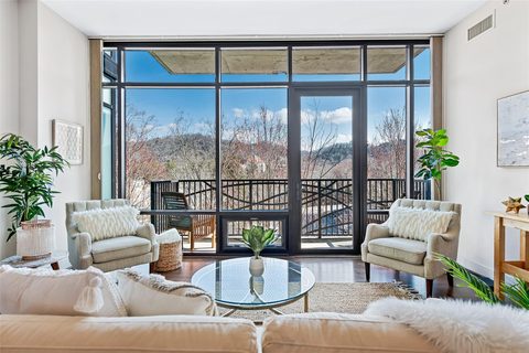 60 N Market Street 312