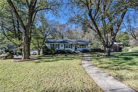 6400 Candlewood Drive