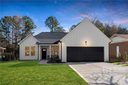 6733 Ellendale Drive sold home in Charlotte, SC