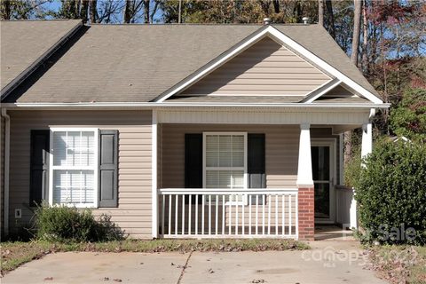 1383 Pampas Circle