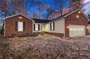 13820 Portpatrick Lane sold home in Matthews, SC