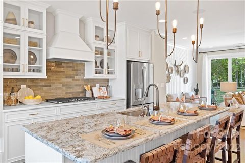 4012 Hidden Oaks Drive 33
