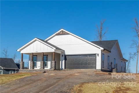 Previously sold for $428,000