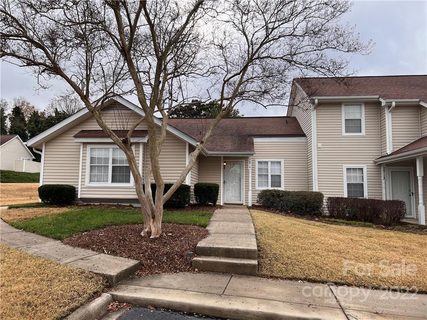 7814 Renaissance Court sold condo in Renaissance Gardens, Charlotte, NC