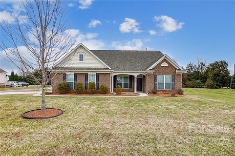 1205 Maddy Lane sold home in Stoneridge Lakes, Rock Hill, SC