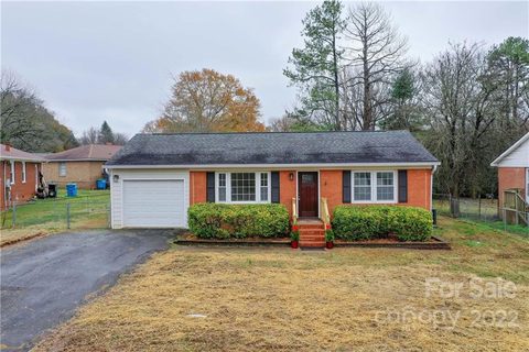 245 Eden Circle sold home in Eden Gardens, Pineville, NC