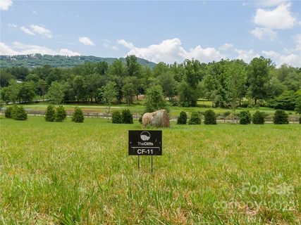 37 Walnut Valley Parkway 11
