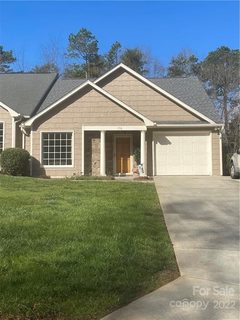 158 39th Avenue Court sold townhome in Cedar Grove, Hickory, NC