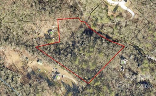 00 Arrowhead Trail sold lot in Indian Ridge, Hendersonville, NC