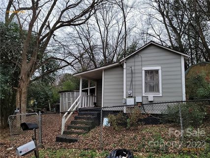 2033 Vinton Street sold home in Oaklawn, Charlotte, NC