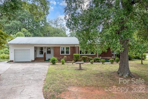 510 Hawthorne Lane 9