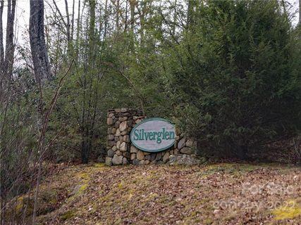 846 Silverglen Way