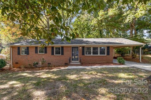1607 Cecelia Drive sold home in Springdale, Gastonia, NC