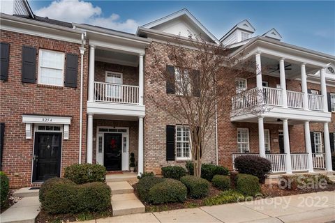 8250 Indigo Row