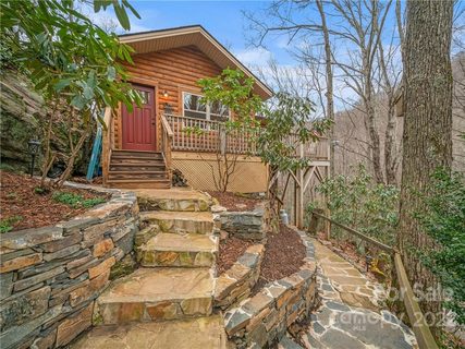 Previously sold for $306,000