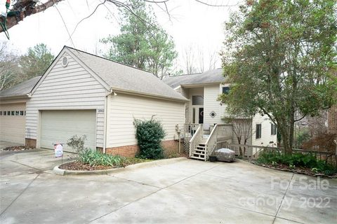 8960 St Croix Lane