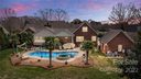 6016 Highview Road sold home in Matthews, SC