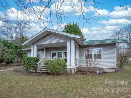 4 Parker Road sold home in Sayles Village, Asheville, NC