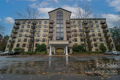 211 Heritage Boulevard 515