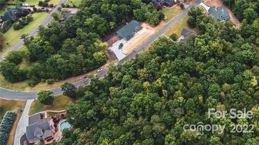 2569 Cozy Cove Drive