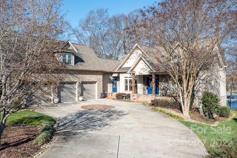 9524 Riviera Drive sold home in Island Point, Sherrills Ford, NC