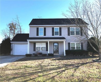 5303 Tucker Phillips Drive sold home in Eastwood, Wingate, NC