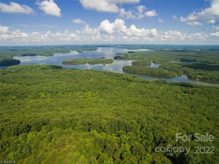477 Rocky Cove Lane