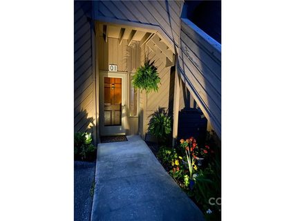 305 Piney Mountain Drive Q-1 sold condo in Pinecliff, Asheville, NC