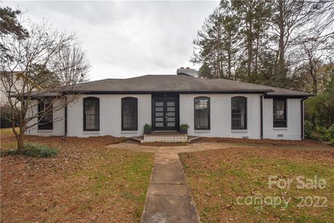 6916 Norman Island Drive sold home in Lake Norman Island, Cornelius, NC