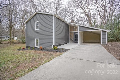 1901 Mckenna Court