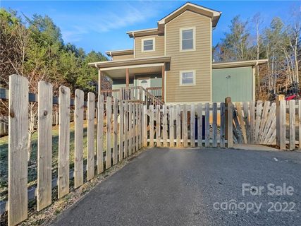 51 Compass Park Drive sold home in Compass Park at Reems Creek Village, Weaverville, NC