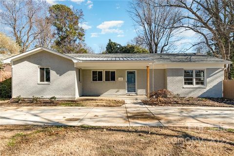 Previously sold for $440,000