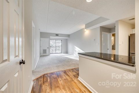 211 Heritage Boulevard 604