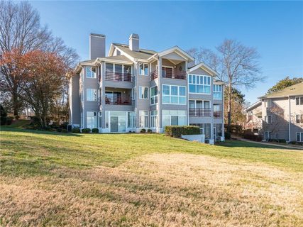 505 Lake Club Drive sold home in Lake Club, Rock Hill, SC