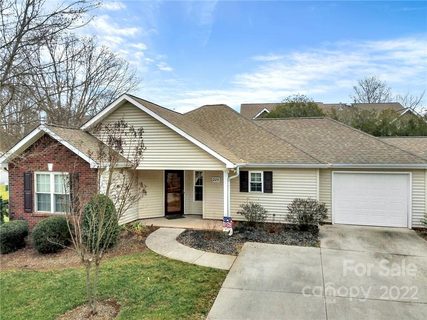225 Oak Village Parkway