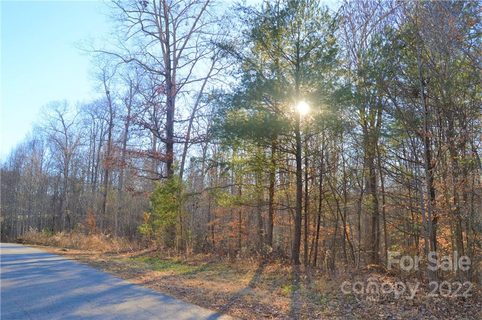 163 Forest Creek Drive sold home in Forest Creek, Statesville, NC