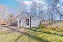 2421 Finchley Drive sold home in Charlotte, SC
