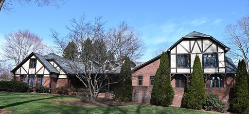 3424 Duck Pond Drive