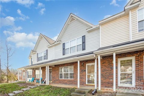 Previously sold for $272,000