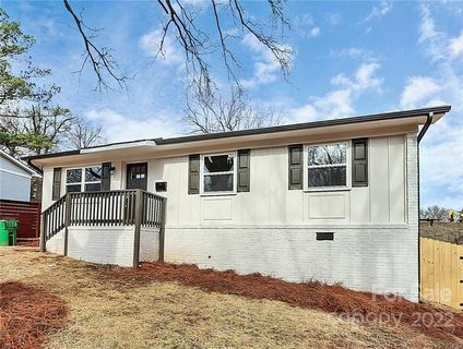 1537 Longleaf Drive