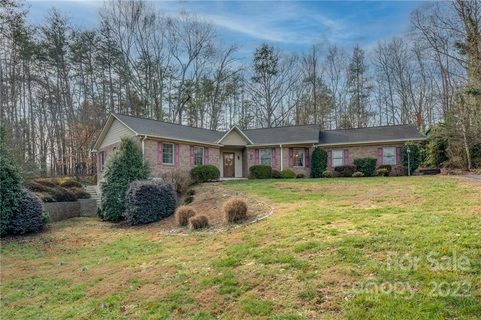 338 Case Street sold home in Poppy Slopes, Columbus, NC