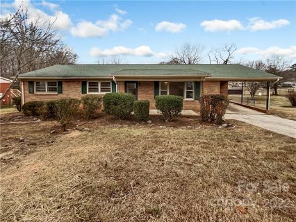 417 Ashebrook Park Road sold home in Ashebrook Park, Dallas, NC