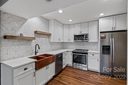 7160 Winery Lane sold home in Charlotte, SC