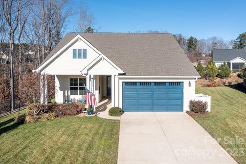 1213 Greenland Drive
