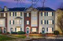 9873 Treeside Lane sold home in Matthews, SC