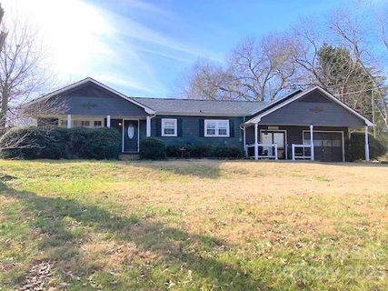 Previously sold for $279,500