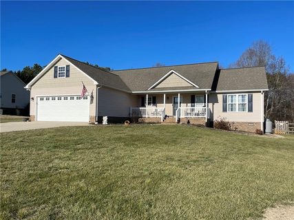 4385 Frank Dellinger Lane sold home in Reynolds Estate, Maiden, NC
