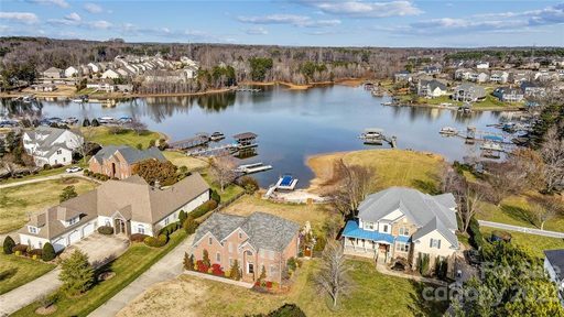 193 Castles Gate Drive sold home in Morrison Cove, Mooresville, NC